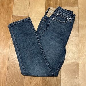 Madewell Curvy Perfect Vintage Jean, size W26, unworn w/tags attached!